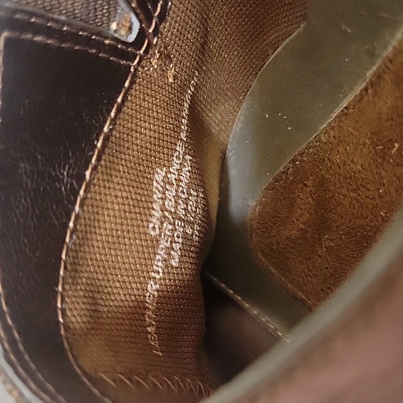 Liz Claiborne Copper Leather Slip-on Sandals - Picture 11 of 11